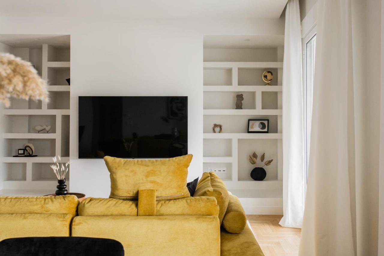 Spectacular 3Br Apartment In Pangrati By Upstreet Athens Ngoại thất bức ảnh